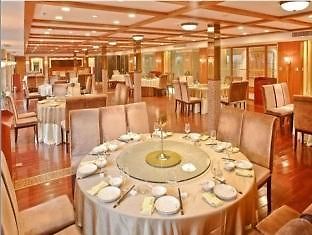 Noble Mountain Club House Hotel Nanchino Esterno foto