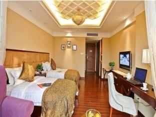 Noble Mountain Club House Hotel Nanchino Esterno foto